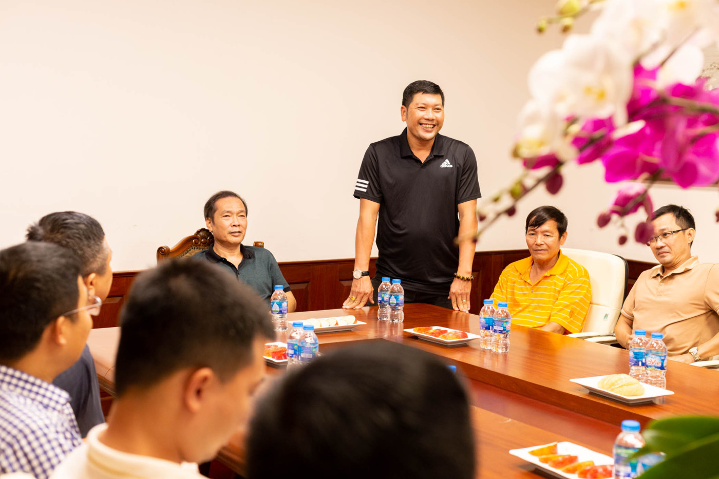 Chủ tịch Công đoàn Ông Phạm Ngọc Thế phát biểu mừng sinh nhật Ông Vũ Hải Sơn