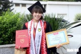 Không có mẹ cha, nhặt ve chai từng đêm ở chợ Mỹ Tho, nữ sinh được Tuổi Trẻ giúp đi học tốt nghiệp ĐH Y Dược TP.HCM